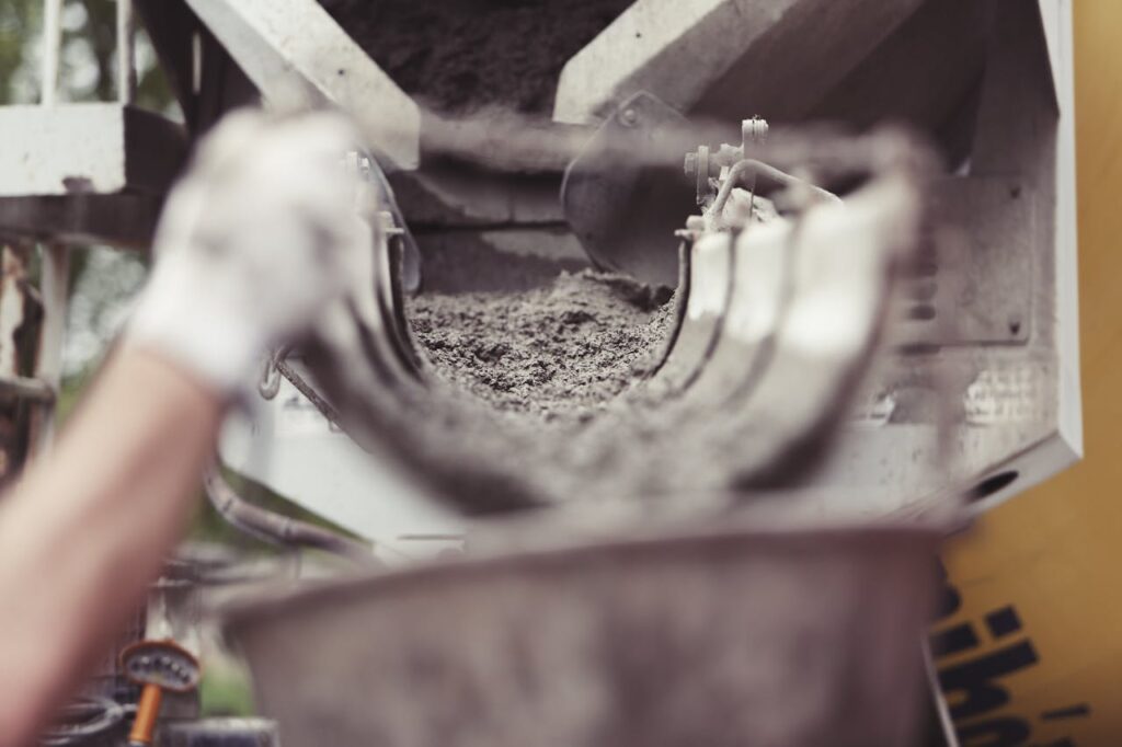 Cement Mixer for Driveway Paving